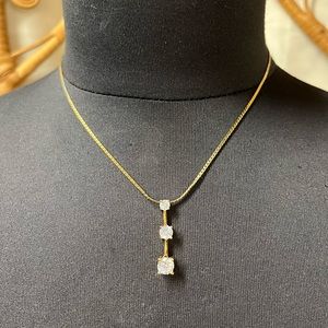 💕 3/$10 Avon CZ Three stone necklace IOB